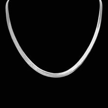 Load image into Gallery viewer, Silver Tongue Herringbone – 3mm – 18"